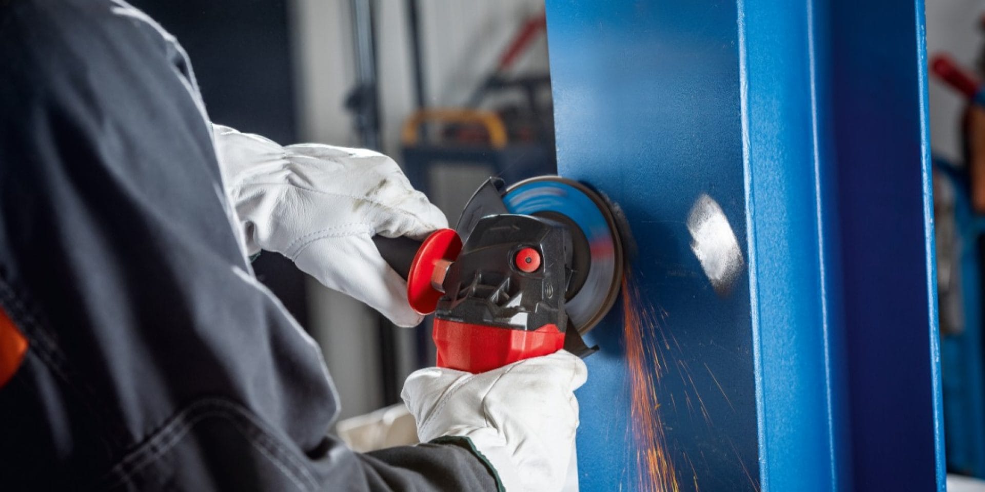 Preparing the coated steel using an angle grinder