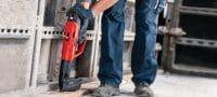 DX 5-MX powder-actuated tool Digitally enabled, fully automatic, high-productivity and versatile powder actuated tool for fastening collated nails Applications 1