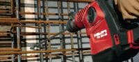 TE 30-M AVR Rotary hammer Powerful SDS Plus (TE-C) rotary hammer for heavy-duty concrete drilling and corrective chiselling, with Active Vibration Reduction (AVR) Applications 1